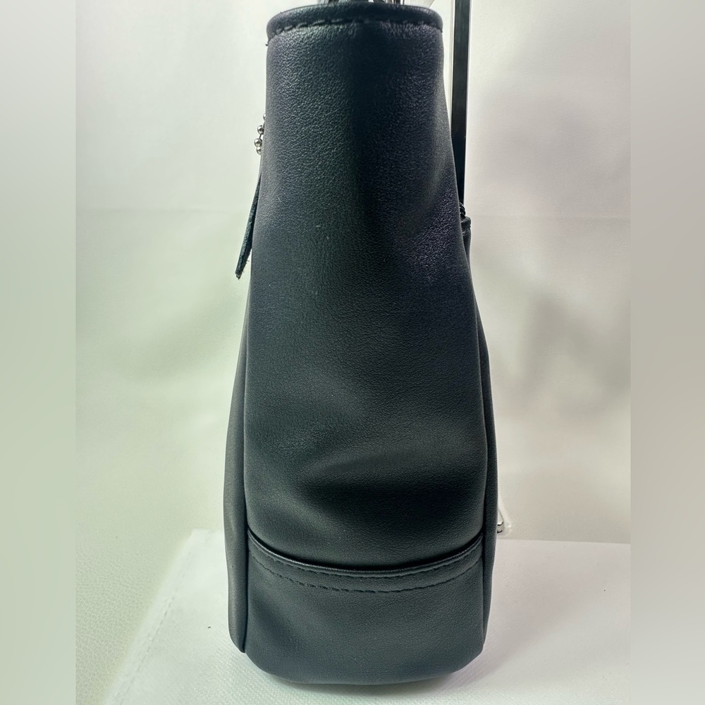 NEW GIANNI BERNINI BLACK LEATHER NAPPA TOTE - Picture 5 of 10